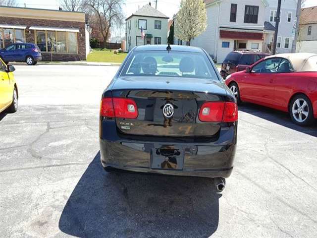 2011 Buick Lucerne CX 4dr Sedan
